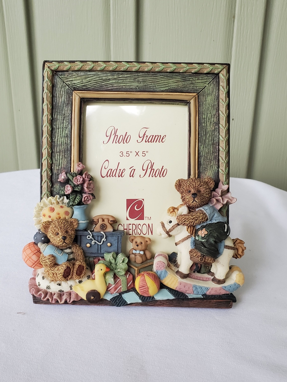 Vintage Green Resin Teddy Bear Themed Photo Frame - 3.5" x 5"